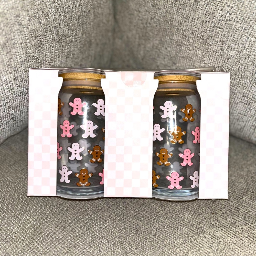 NEW! Gingerbread Man Sippers With Lid & Straw